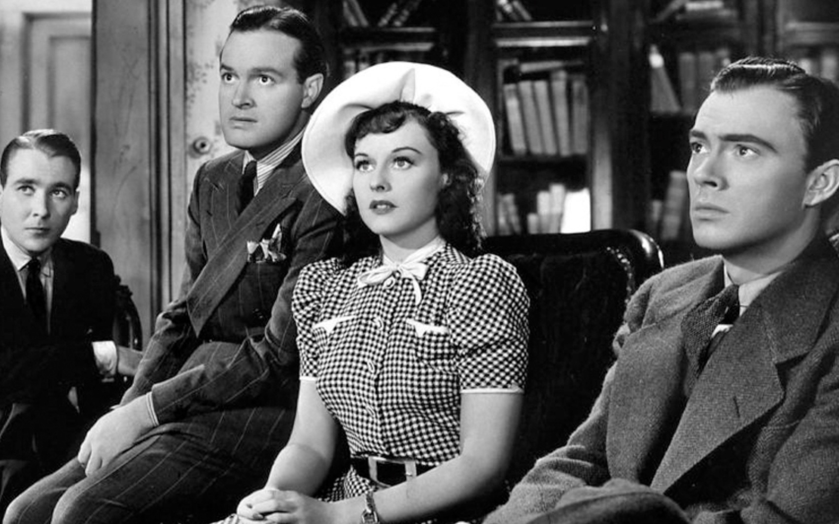 Douglass Montgomery, Bob Hope, Paulette Goddard and John Beal in “The Cat and the Canary”. 
